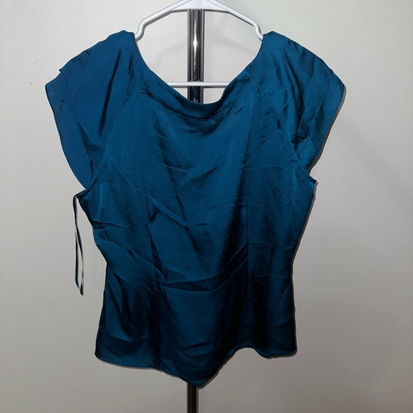 DRESSBARN TOP L - Picture 3 of 4